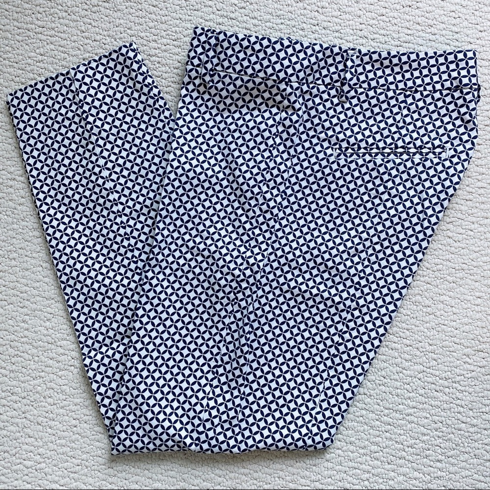 EUC Gap slim cropped pants